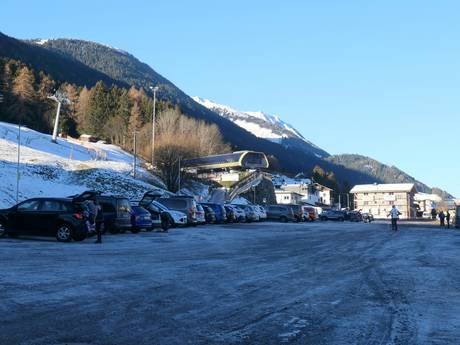 Innsbruck: Accès aux domaines skiables et parkings – Accès, parking Rangger Köpfl – Oberperfuss